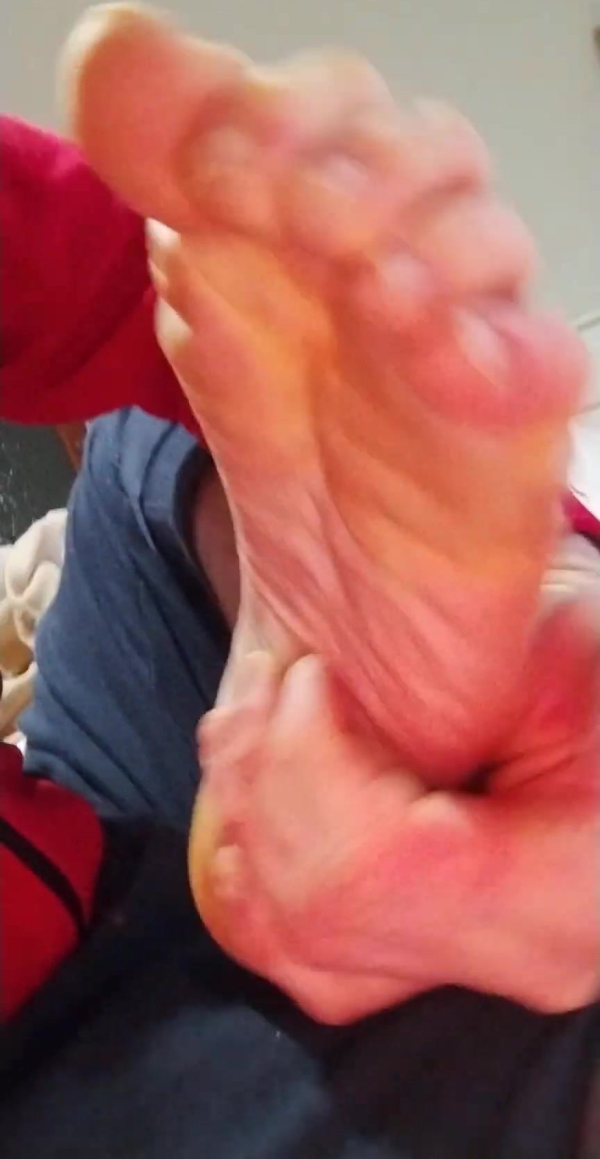 Guy Kisses and Sniffs  His Smelly Feet 2