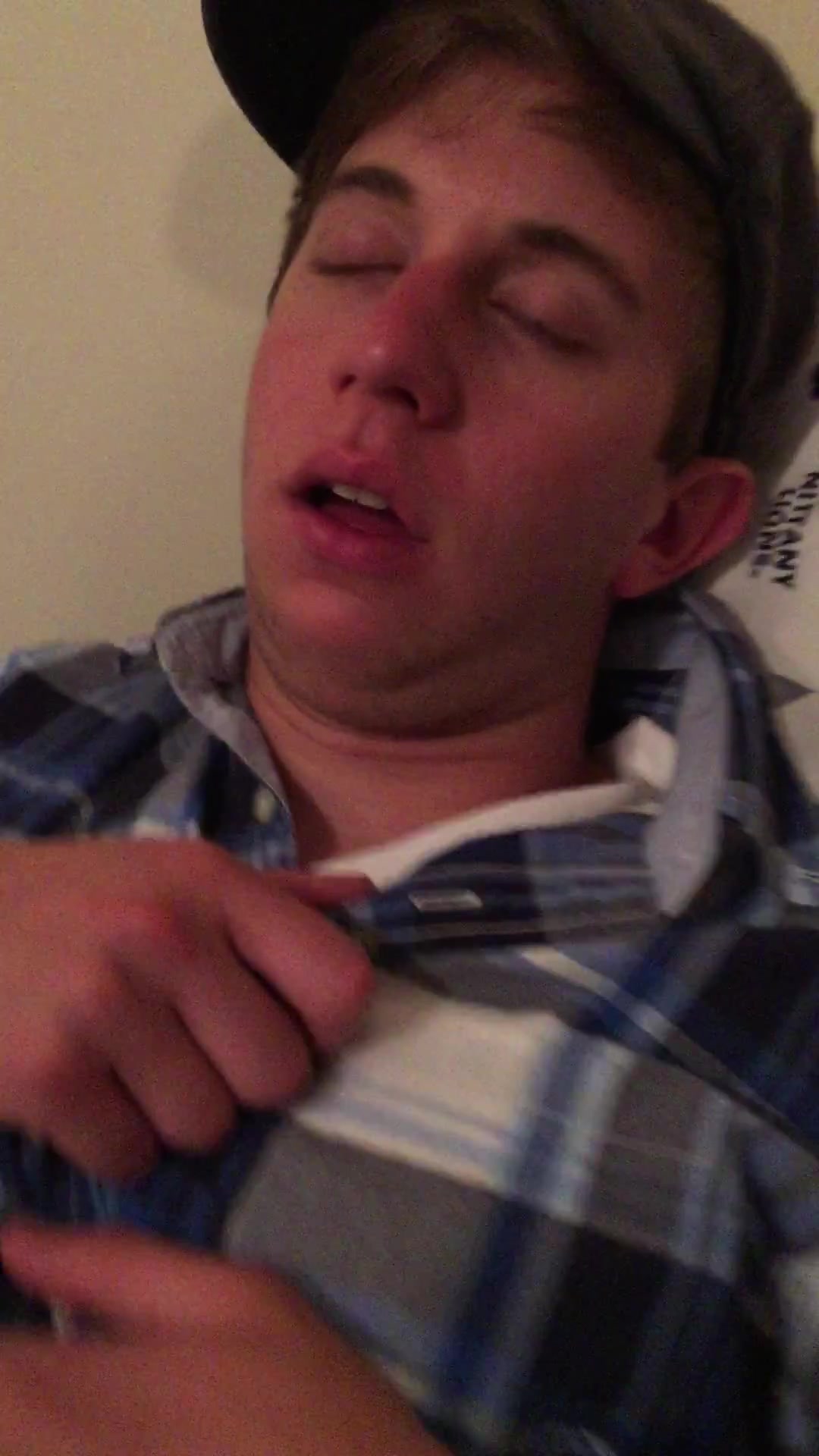 Taylor Drunk and Passed Out 9