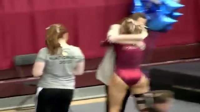 Sexy tight blonde gymnastic ass PT.2 (second angle)
