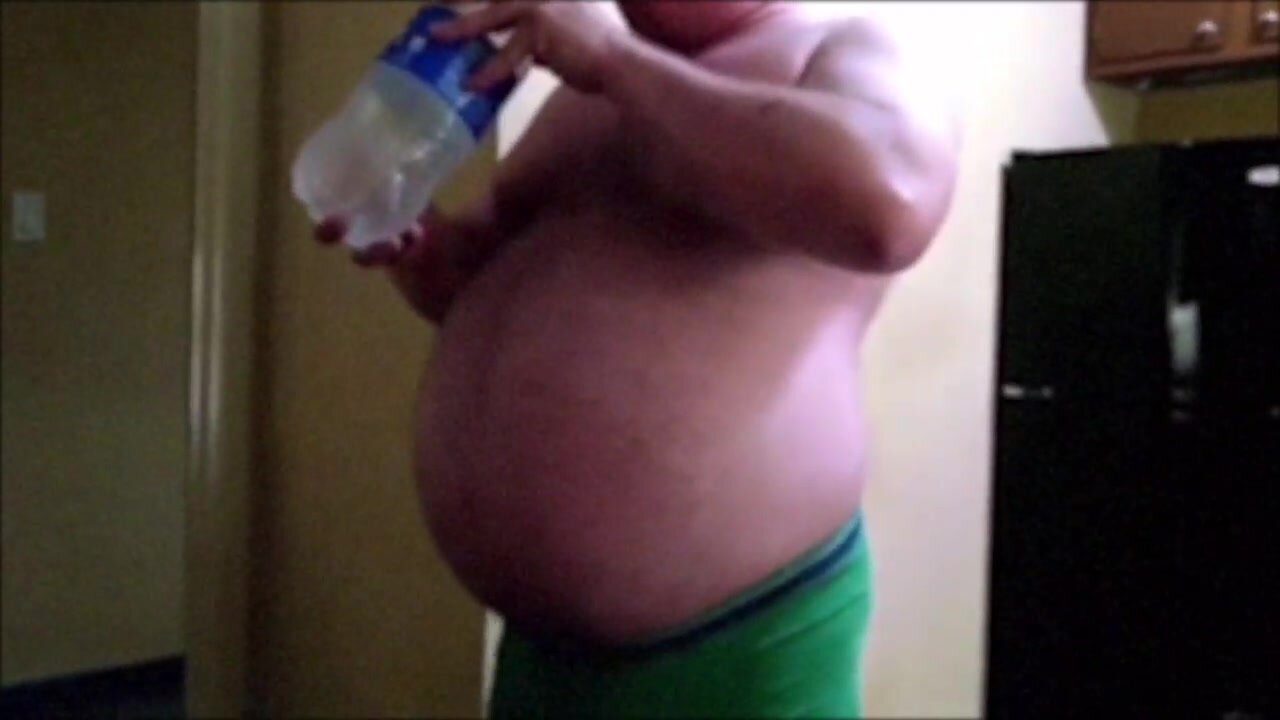 Belly inflation 188 (morph) - Water retention