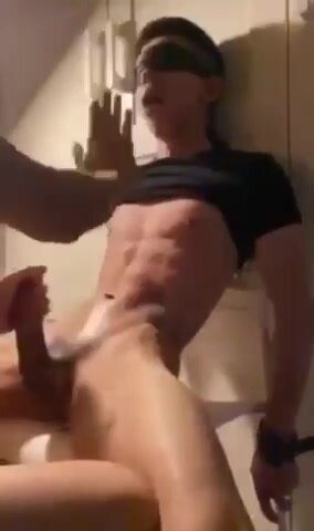 Twink received handjob and cums