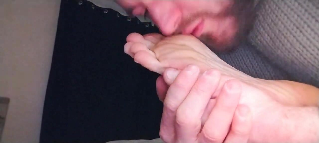 Guy Kisses and Sniffs His Smelly Feet 3