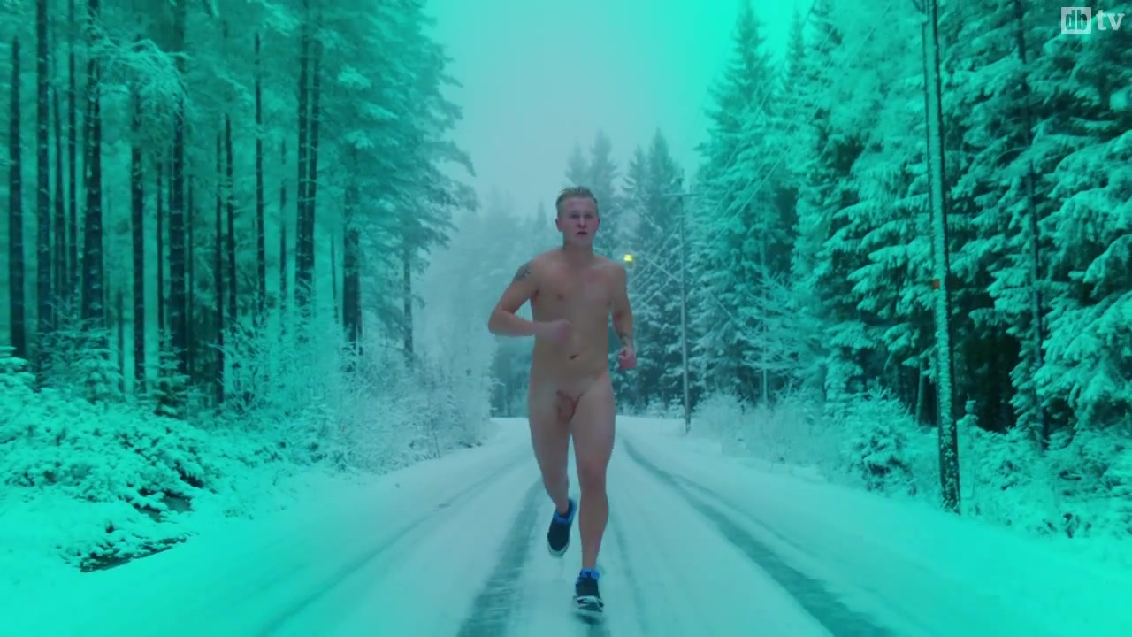 Trond Nilssen Flopping His Delicious Cock While Running in the Snow