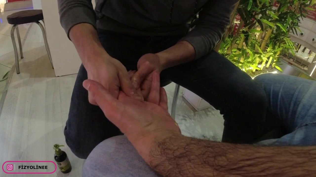 Hairy Hands & Arms Massage
