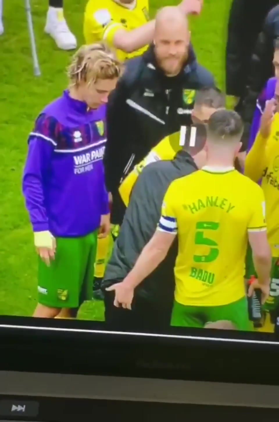 Soccer player playing with teammate's asshole