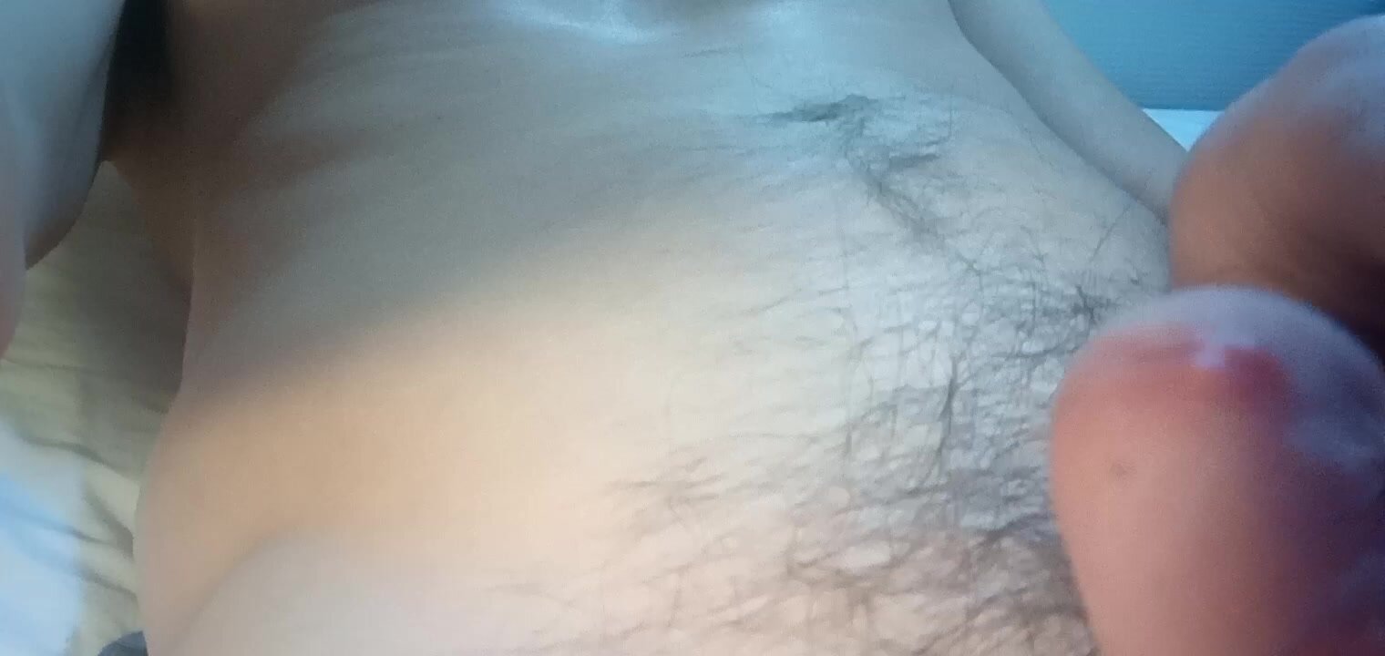 Touching my soft cheesy cock and farting