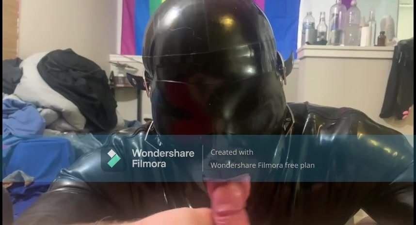 Rubberdoll Giving oral