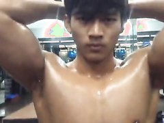 Indonesia Muscle Bodybuilder get dominated
