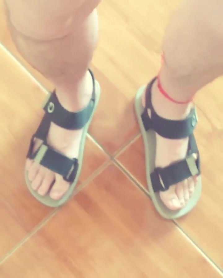male sandals 04