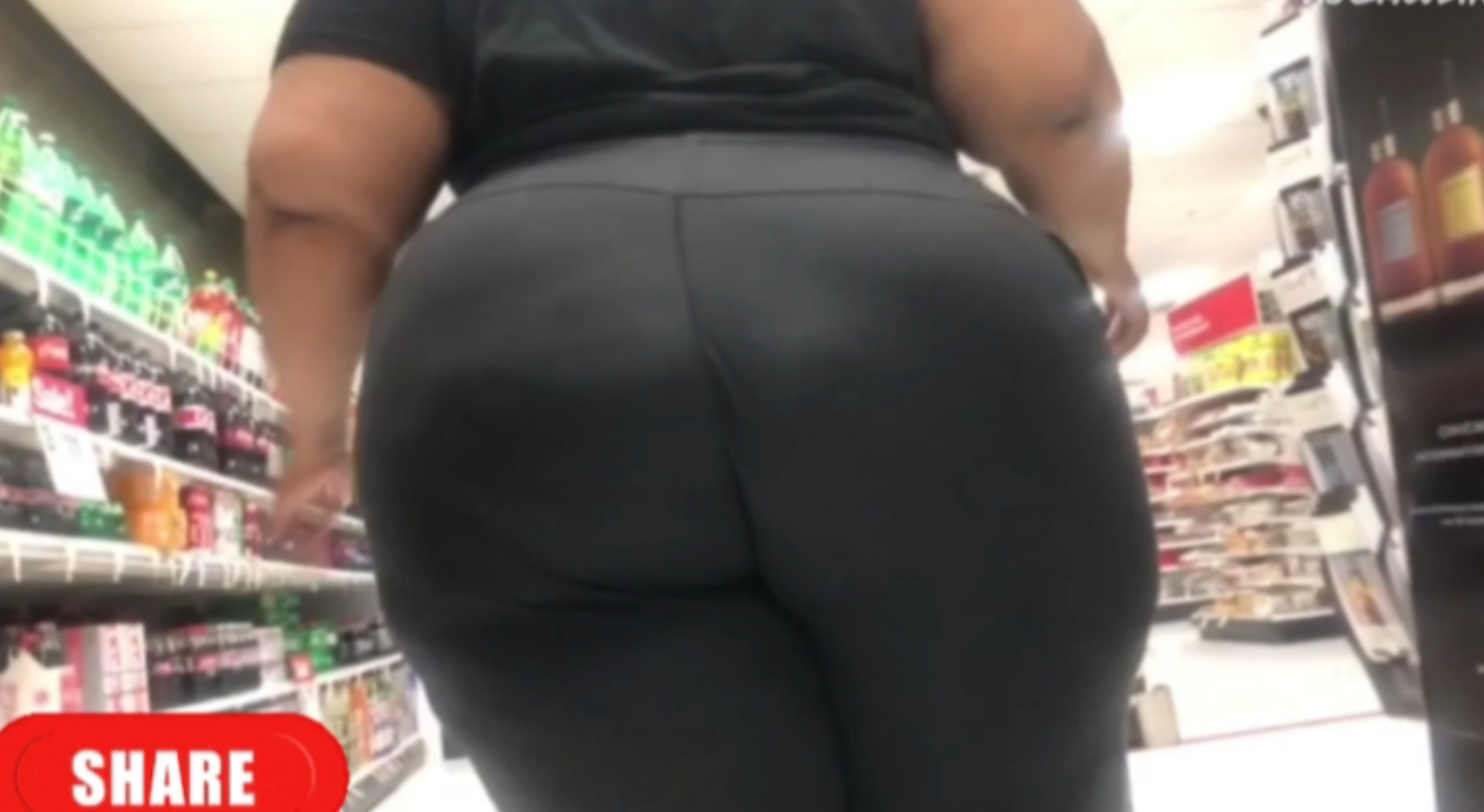 DONKZILLA SHOPPING CURVES CANDID CAPTURE