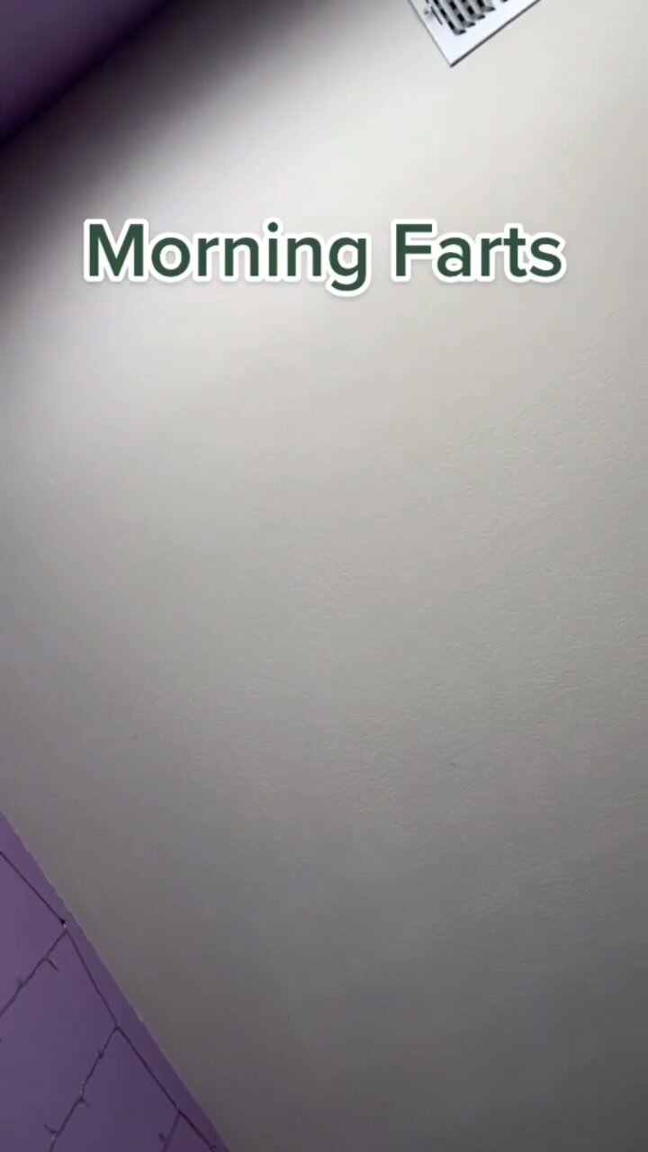 Girl's morning farts