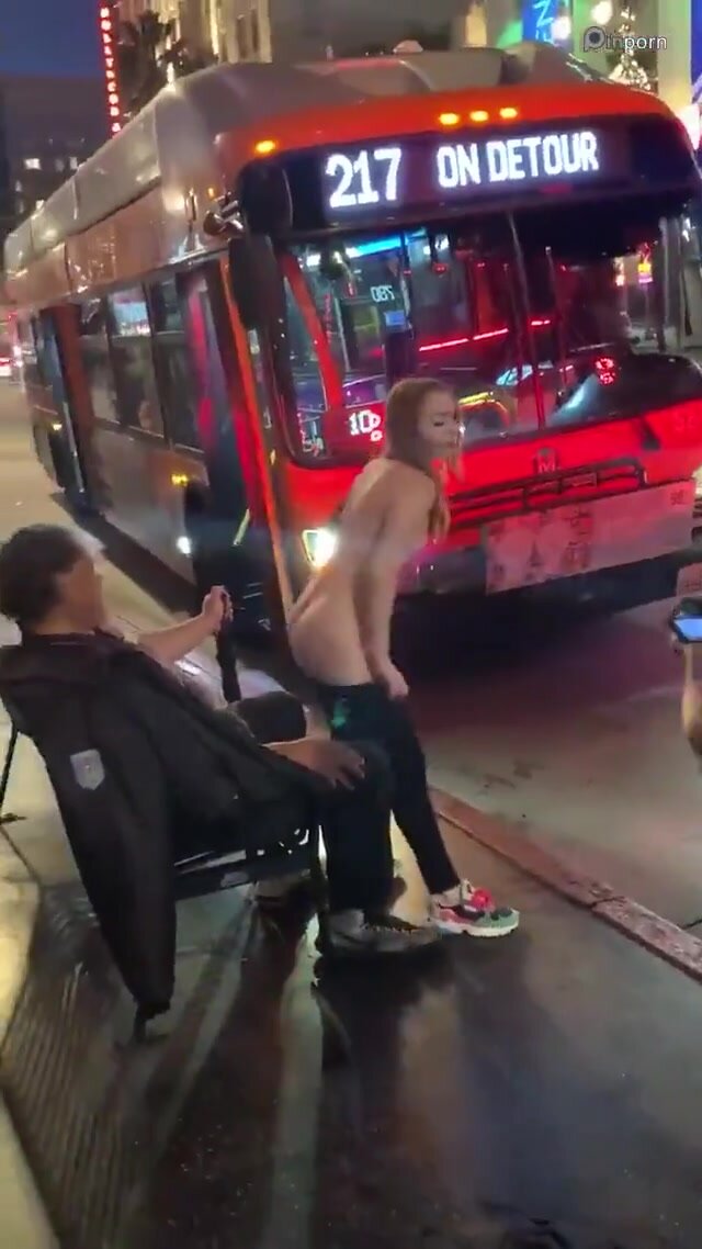 L.A homeless gets sexy lap dance at bustop