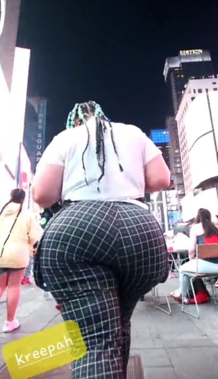 EXTREME MEGA BIG BOOTY BBW CAPTURE LOOP - ThisVid.com En español