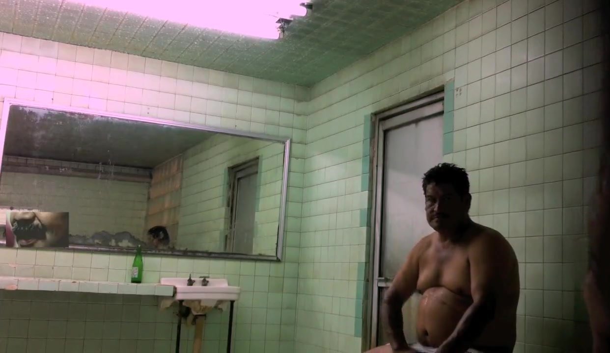 Paja de gordo en el sauna