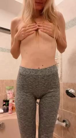 Topless teen pees leggings