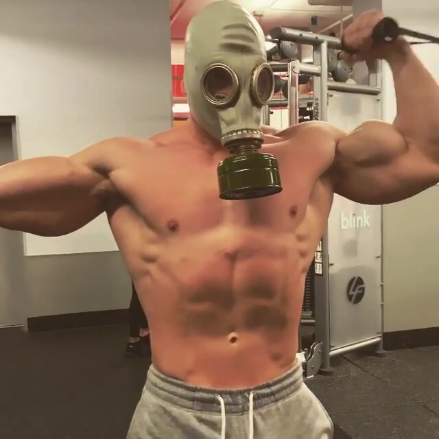 bodybuilder gas mask workout