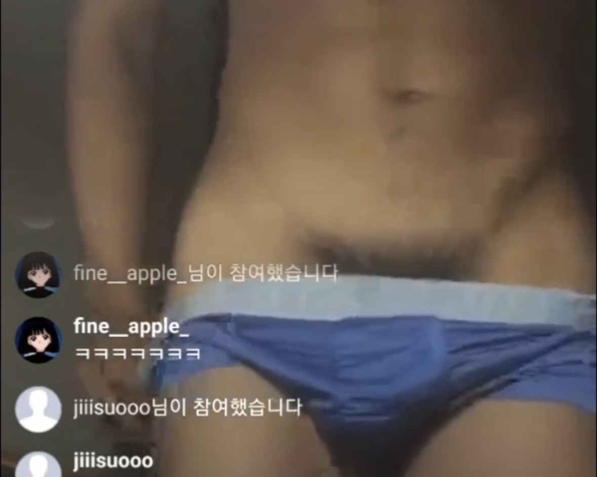 Korean sexy guy naked dance live cam - ThisVid.com