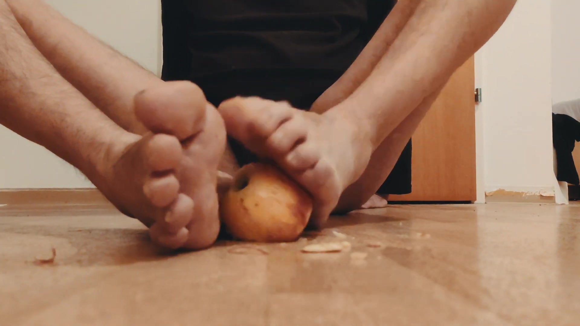Guys Smelly Feet Crush An Apple