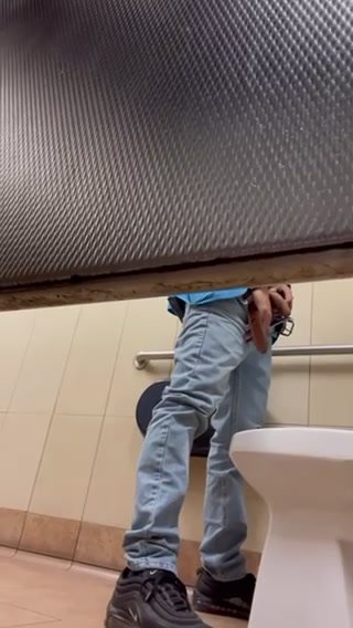 Walmart employee piss