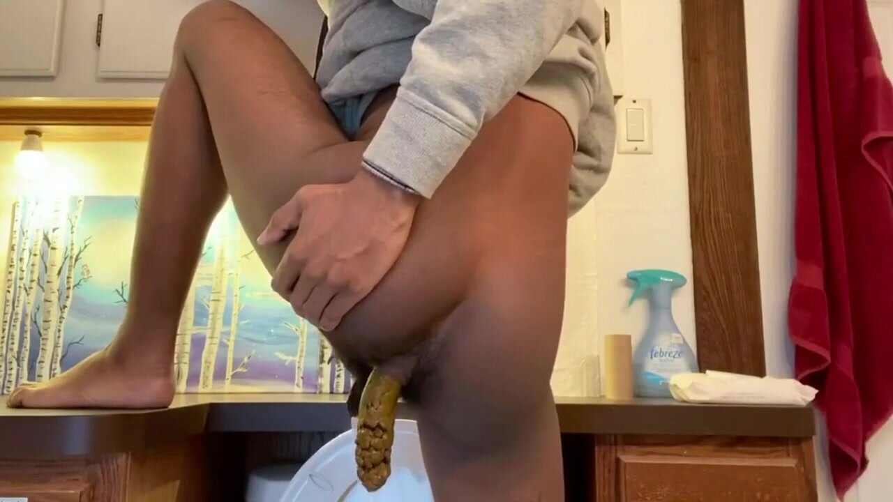 shit and piss - video 14