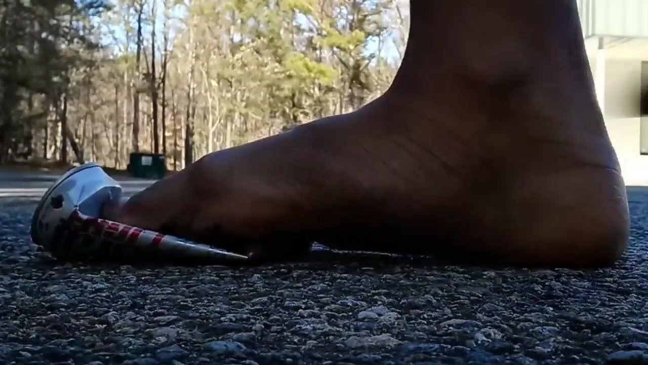 Can Crushing with Barefeet 2