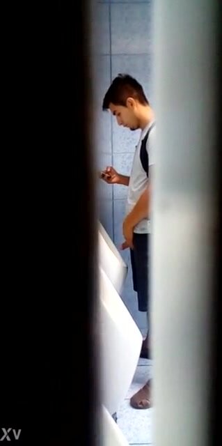 Urinal spy - video 199