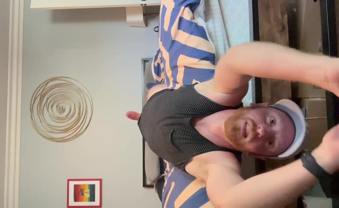 Male ginger pits