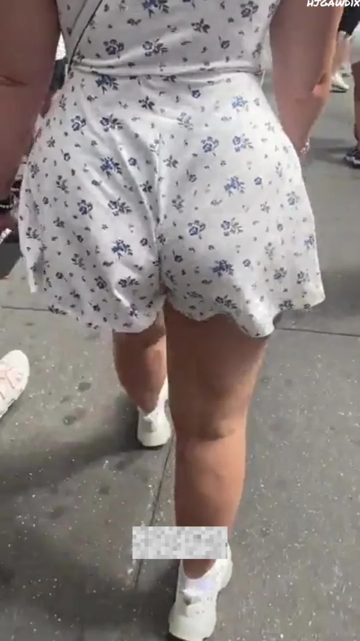 JIGGLY PAWG ASS DRESS CANDID - ThisVid.com Türkçe