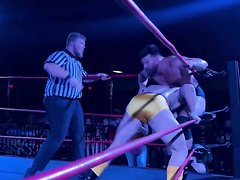 Wrestling - Shoulder Thrust 3