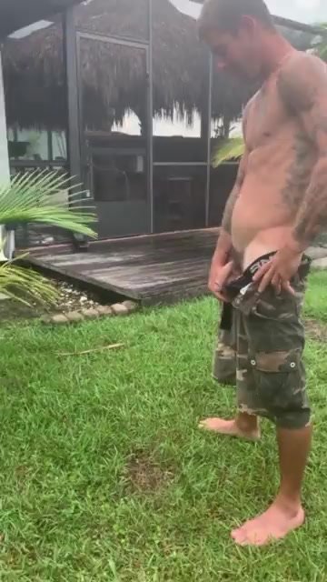 daddy taking a piss outside 3