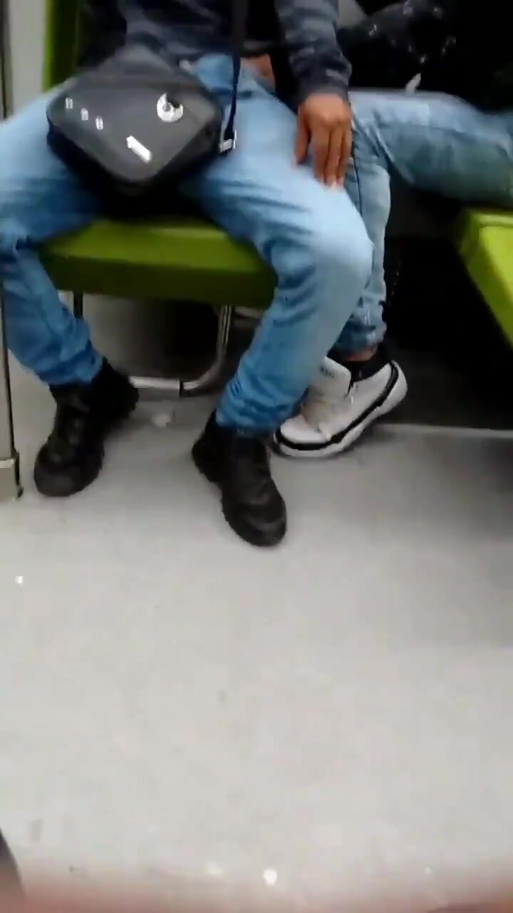 hot latin dudes kissing in the train