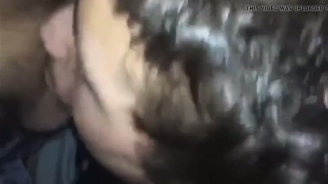 Teen faggot loves deepthroat