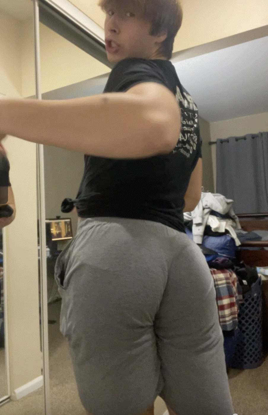 Straight boy shows off fat butt for attention