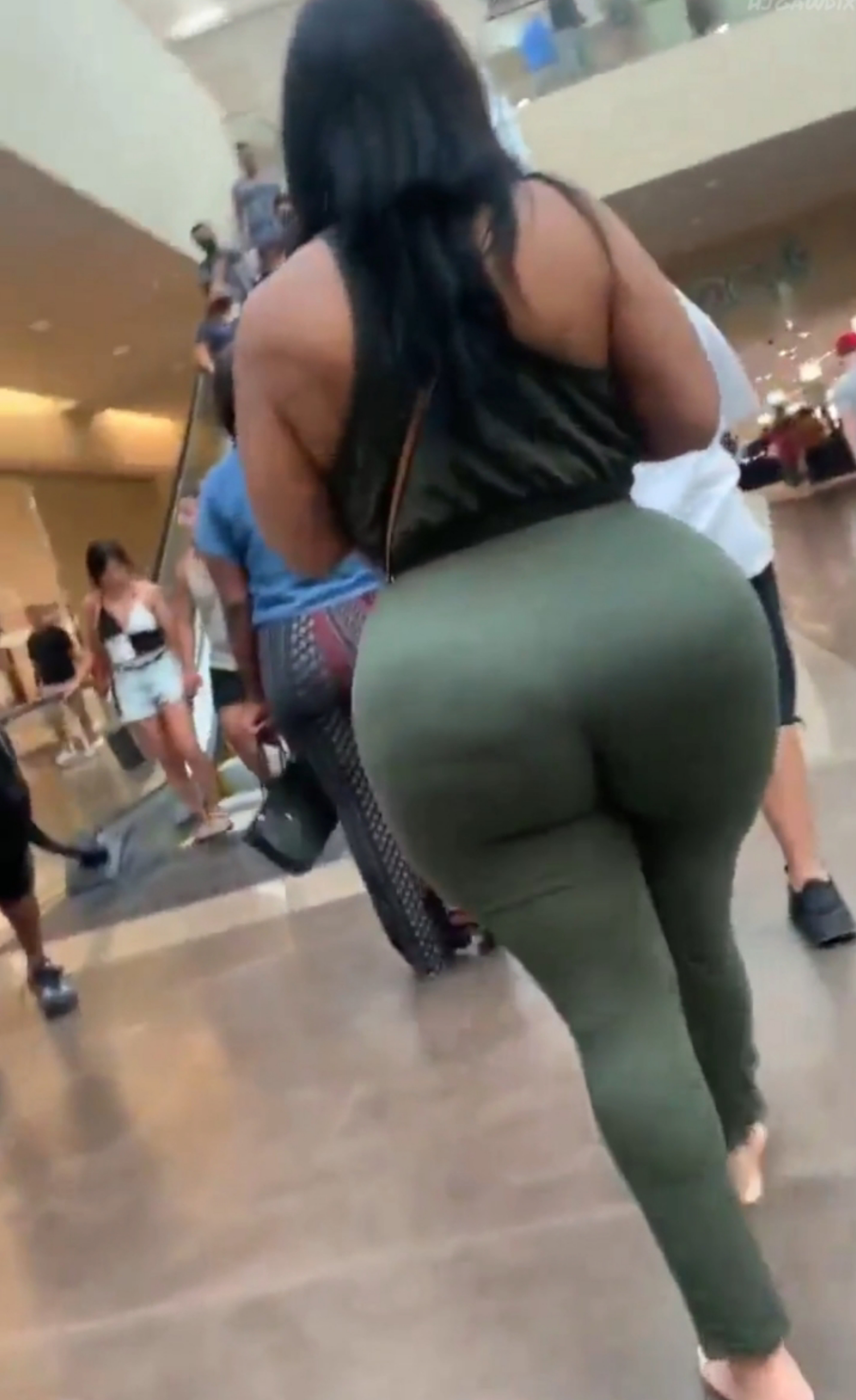 BIG BOOTY LOVERS ENT