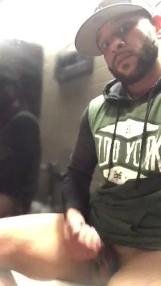 Hot guy cumming for you