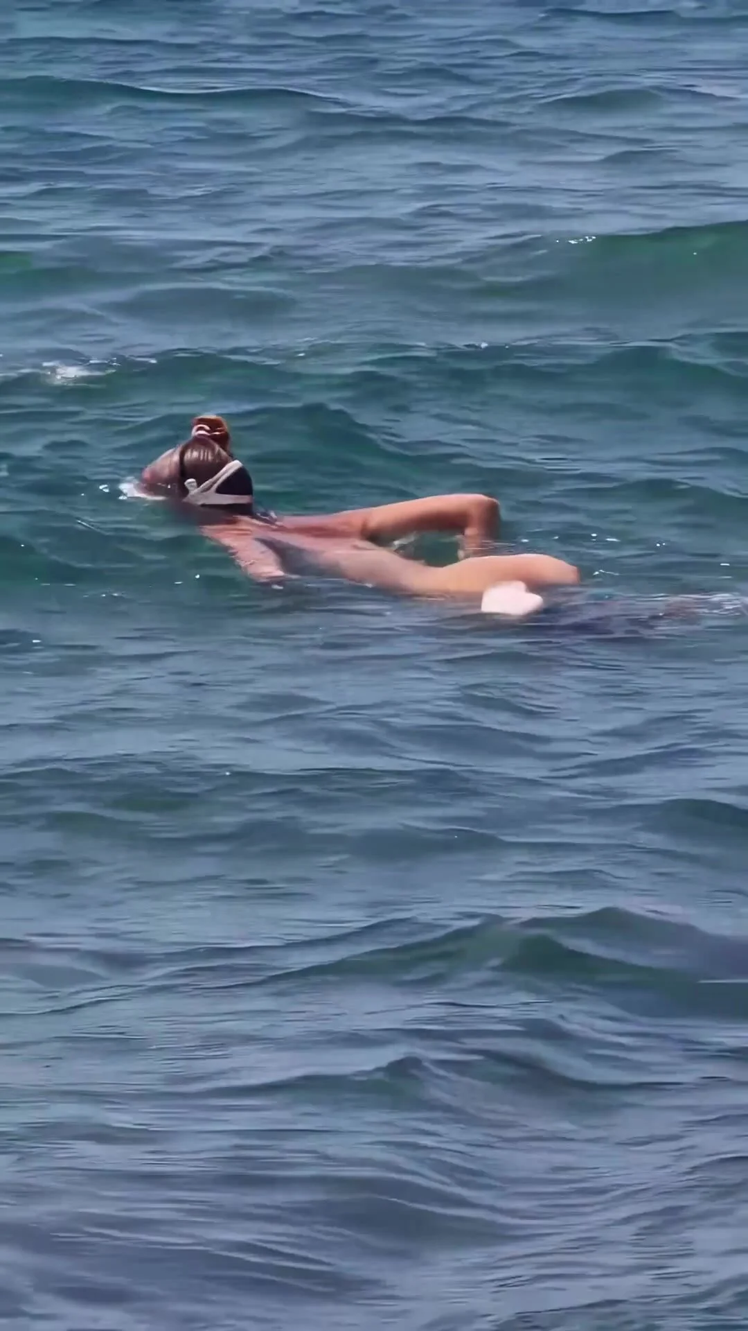 60FPS spy girl caught swimming naked alone