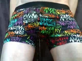 Boxers piss. - video 2