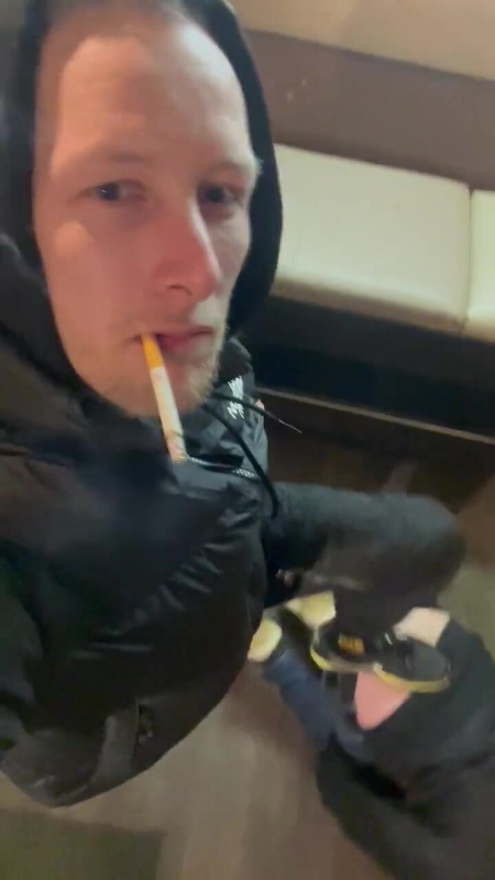 Smoker master boy