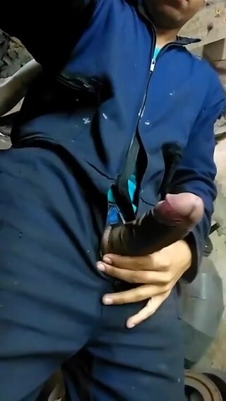 Handyman jacking his veiny cock