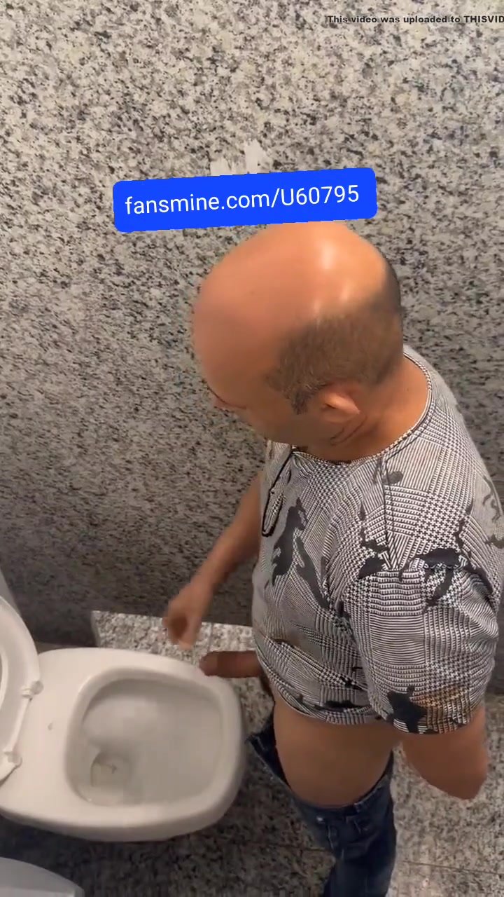 mature man peeing