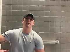 Muscle cum - video 10