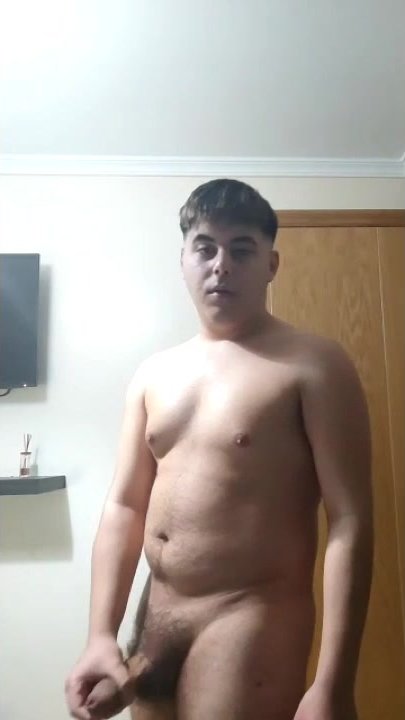 Spanish gypsy jerks and cums