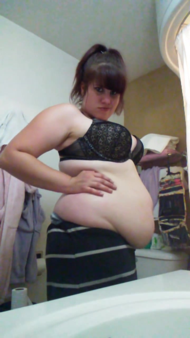 chuby girl playing fat thick belly