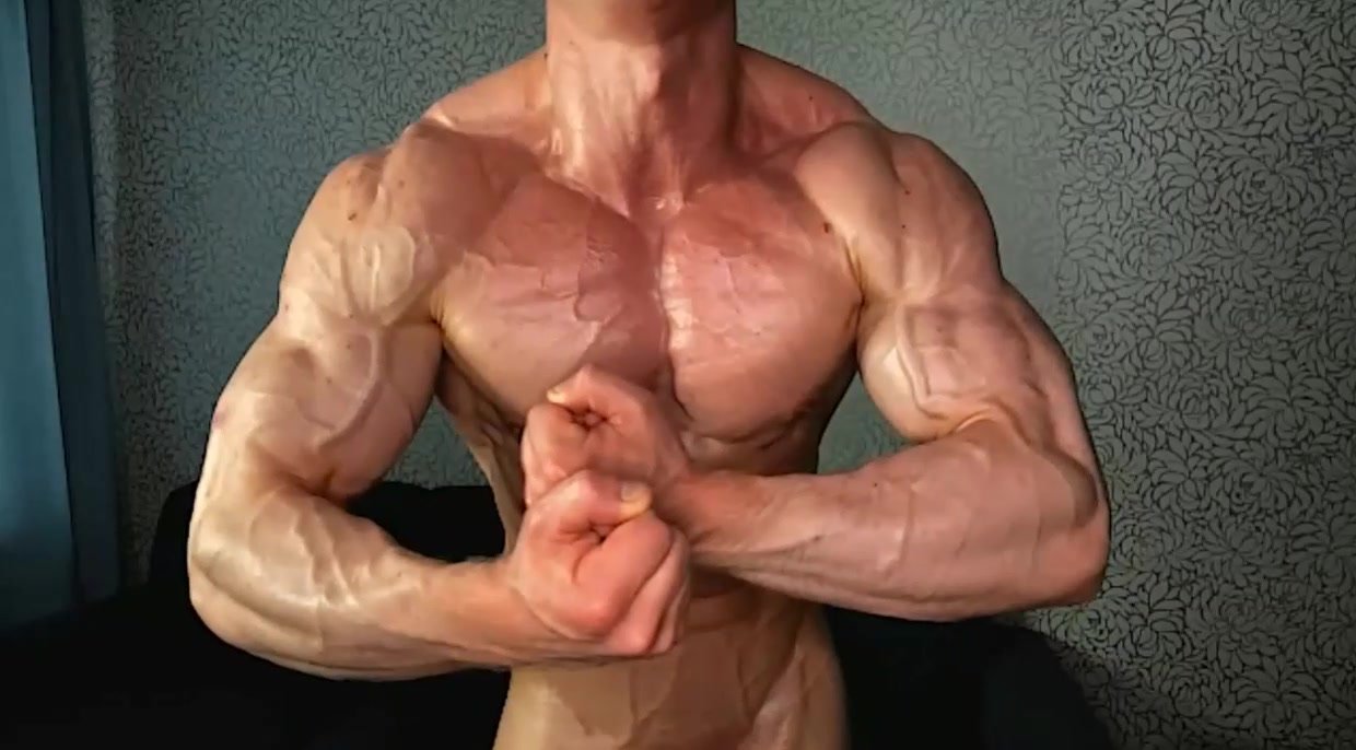 Veiny muscle - video 3