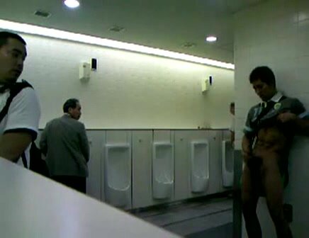 Jerking off by the urinals