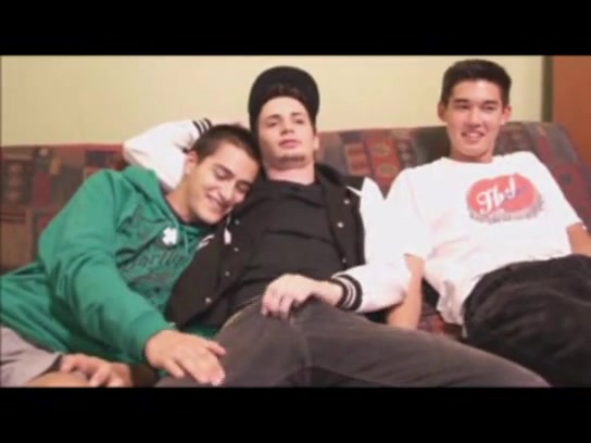3 hot guys - video 5