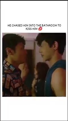 Cute gays kissing