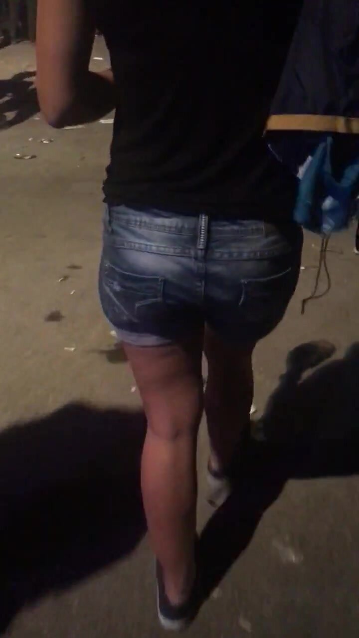 Girl pees pants at festival