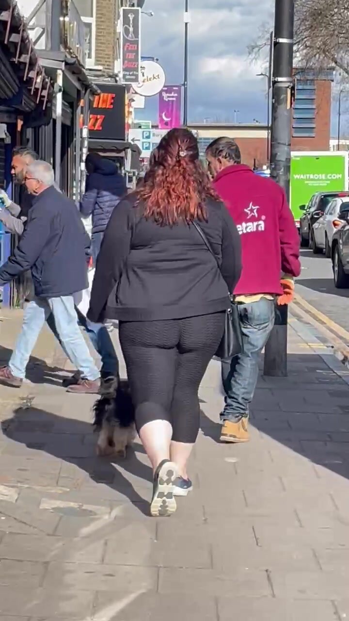 Another bbw ass in public