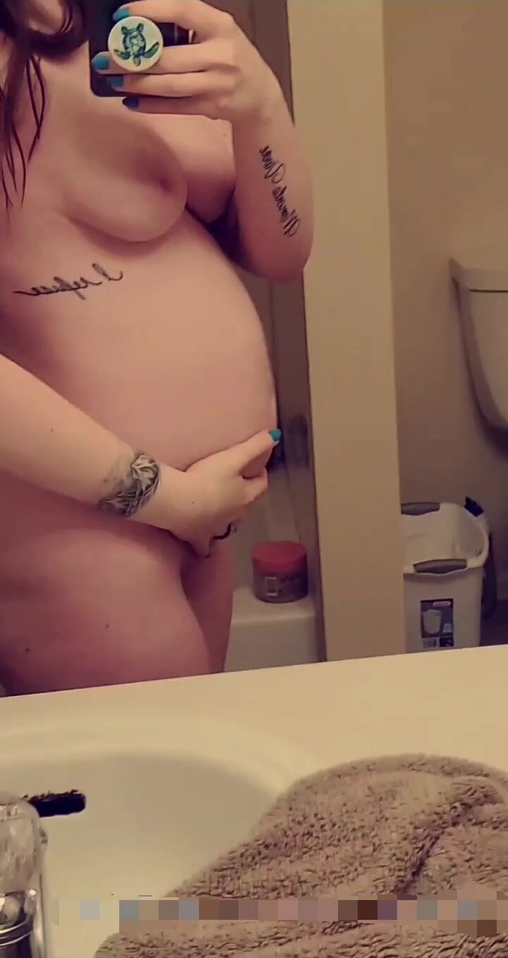 Nude Big belly 2